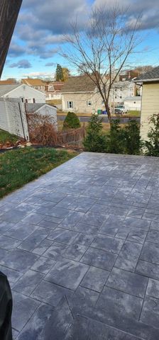 414 Rhode Island Avenue, Woonsocket, RI 02895