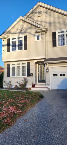 414 Rhode Island Avenue, Woonsocket, RI 02895