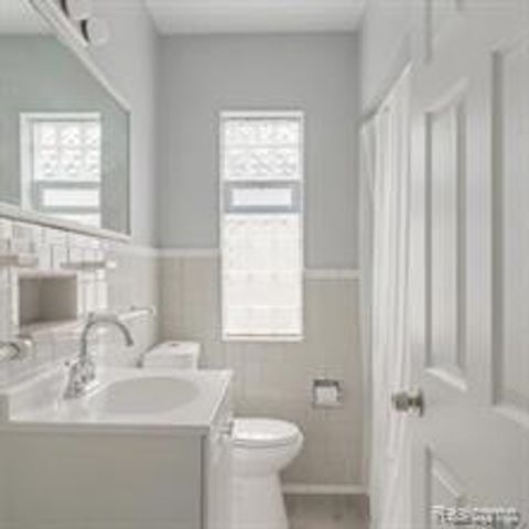 440 Jewell Street, Ferndale, MI 48220