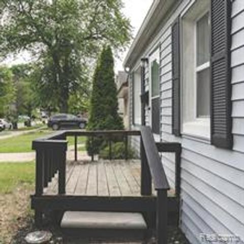 440 Jewell Street, Ferndale, MI 48220