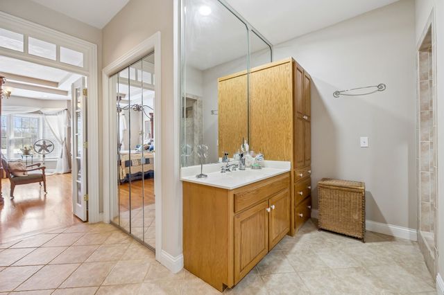 2025 Grandview Dr, Greenbrier, TN 37073