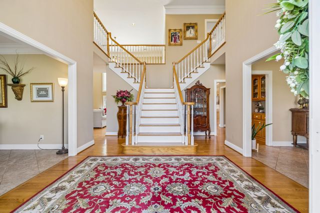 2025 Grandview Dr, Greenbrier, TN 37073
