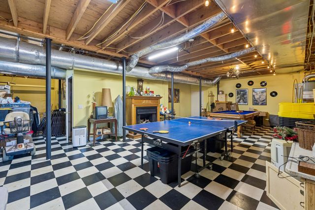 2025 Grandview Dr, Greenbrier, TN 37073
