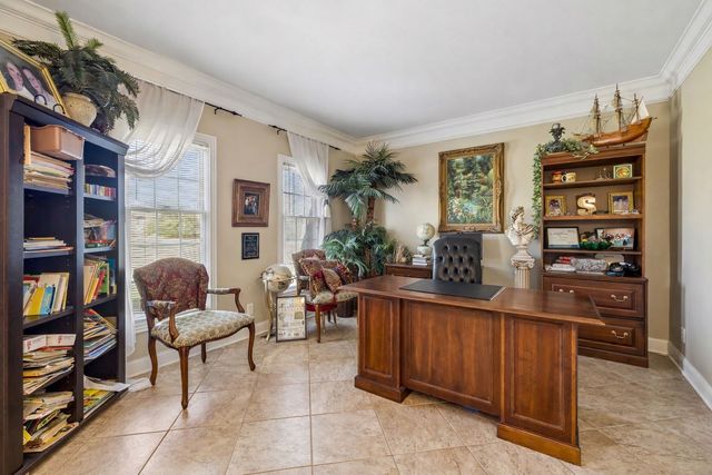 2025 Grandview Dr, Greenbrier, TN 37073