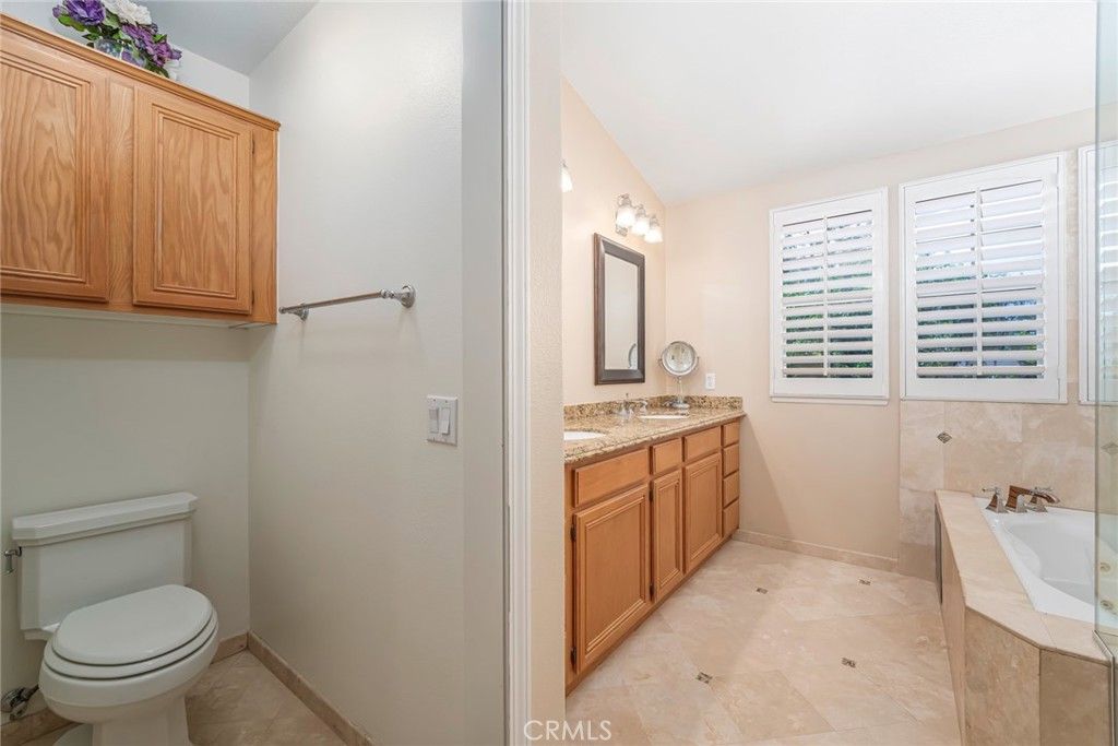 Image 30 of property listing at 14 Paseo Vecino, Rancho Santa Margarita, CA 92688