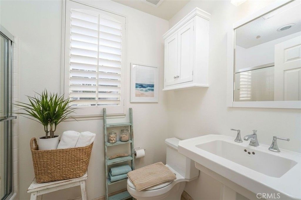 Image 41 of property listing at 14 Paseo Vecino, Rancho Santa Margarita, CA 92688