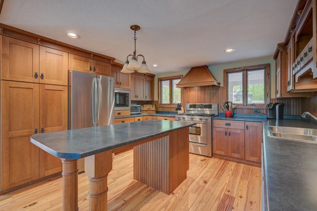 31 Interlaken Circle, Madison, NH 03849