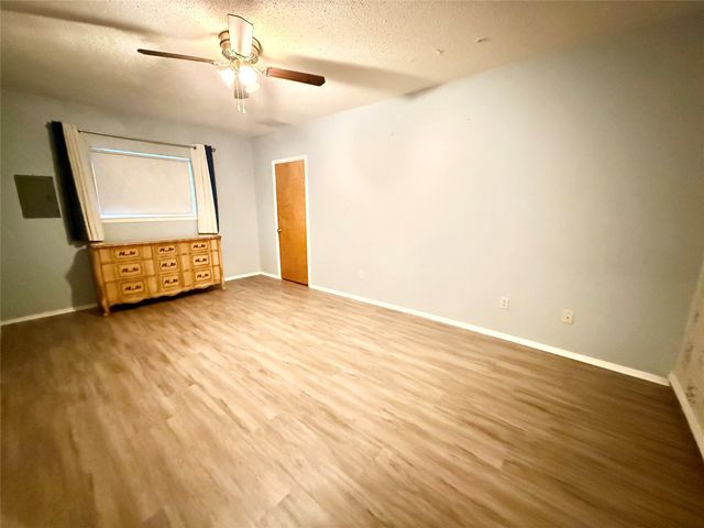 7548 Circle Drive, North Richland Hills, TX 76180