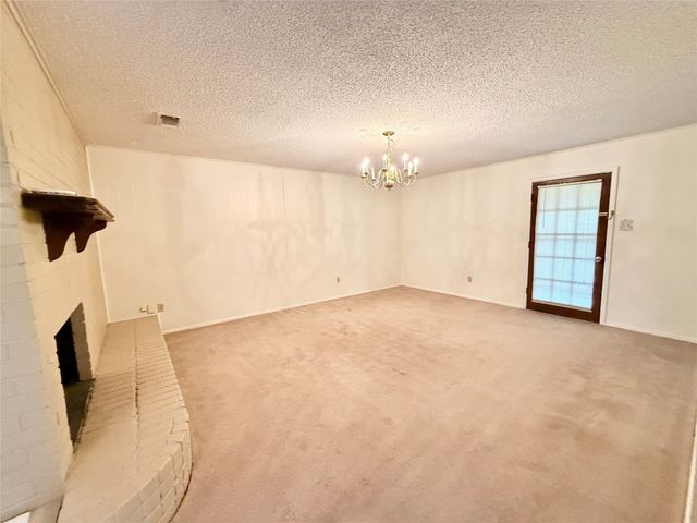 7548 Circle Drive, North Richland Hills, TX 76180