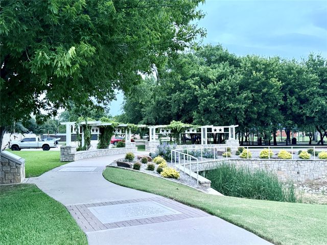 7548 Circle Drive, North Richland Hills, TX 76180