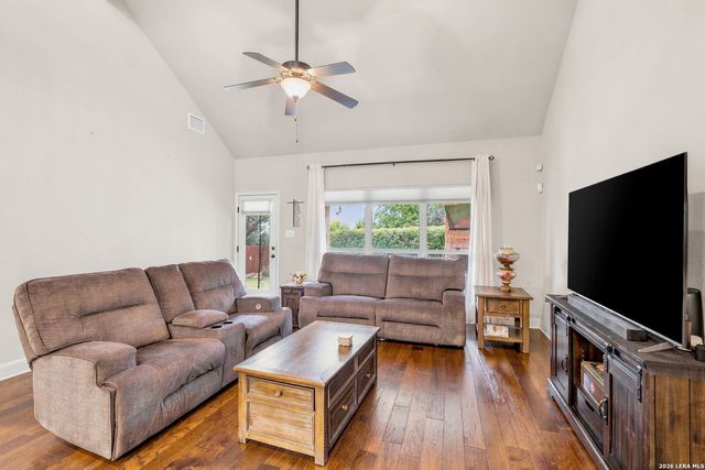 28434 Joanie Kay, San Antonio, TX 78260