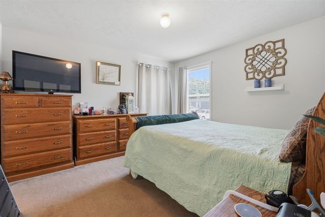 6771 J.R. Drive, Kalamazoo, MI 49009