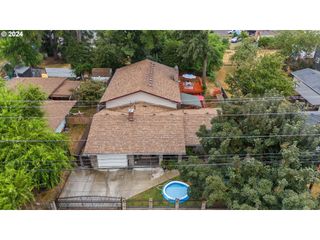 1354 Se 162ND Ave, Portland, OR 97233