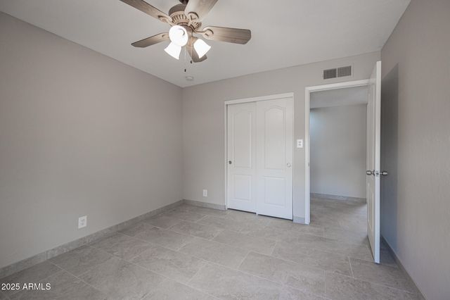 542 W PAMPA Avenue, Mesa, AZ 85210