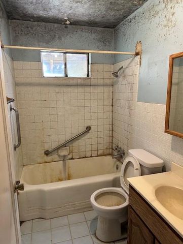 3836 Lily St, Sacramento, CA 95838