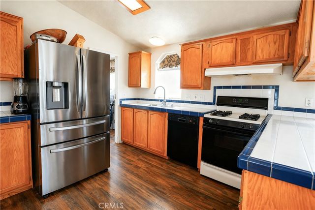 5180 Huggins rd, Corning, CA 96021