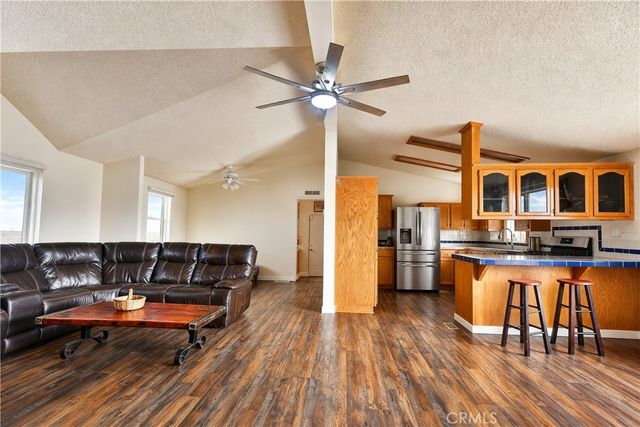 5180 Huggins rd, Corning, CA 96021