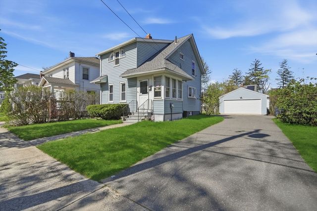 91 Ardmore St, Springfield, MA 01104