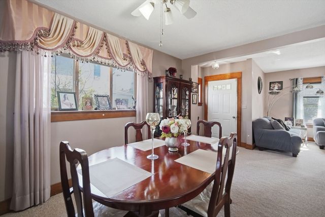91 Ardmore St, Springfield, MA 01104