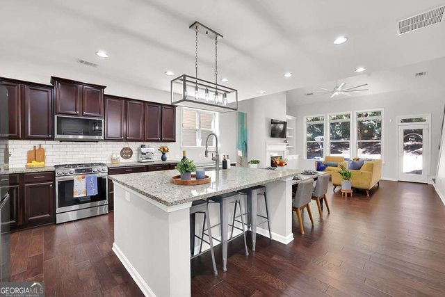 1030 Legacy Lane, Milton, GA 30004