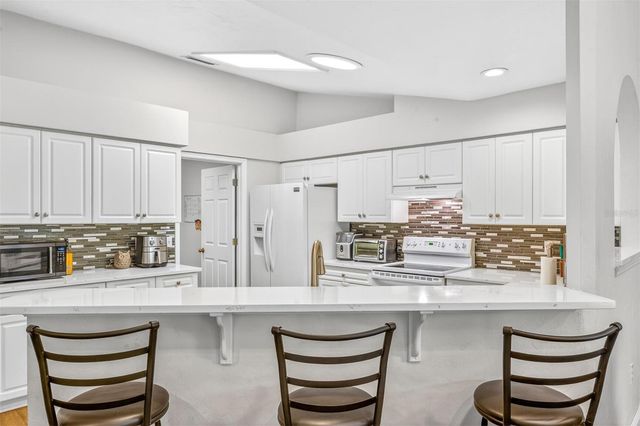 7602 SW 50TH ROAD, Gainesville, FL 32608