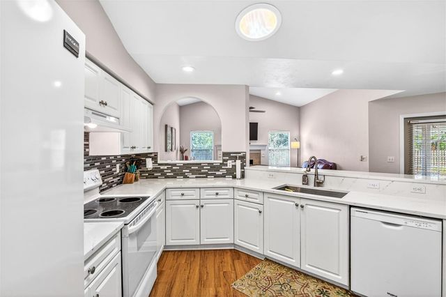 7602 SW 50TH ROAD, Gainesville, FL 32608