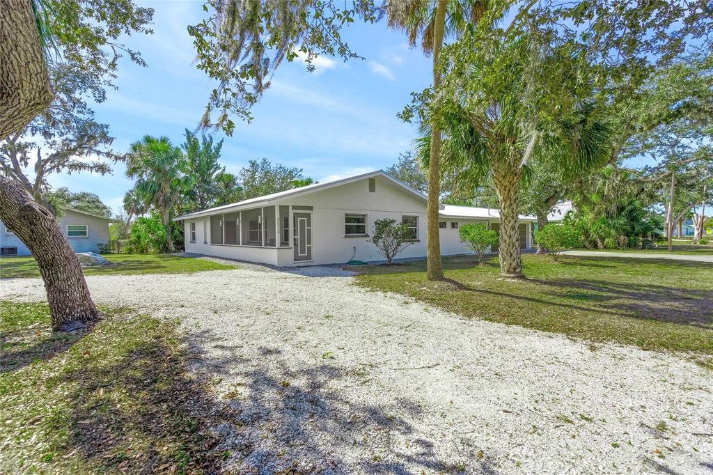 6520 QUONSET ROAD, Bradenton, FL 34203