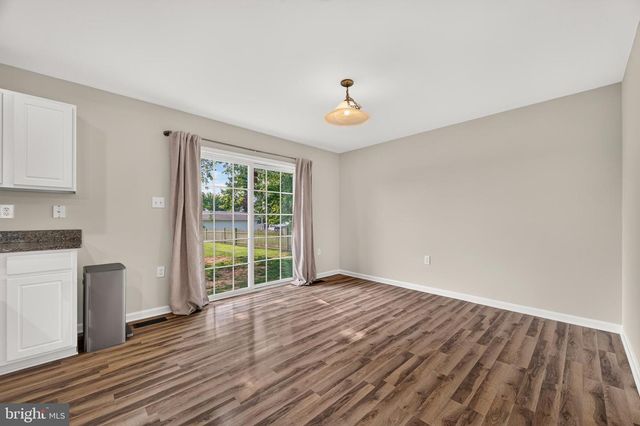180 EUCLID AVE, Charles Town, WV 25414