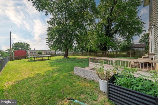 180 EUCLID AVE, Charles Town, WV 25414