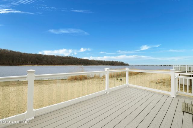 142 Black Point Road H9, Rumson, NJ 07760