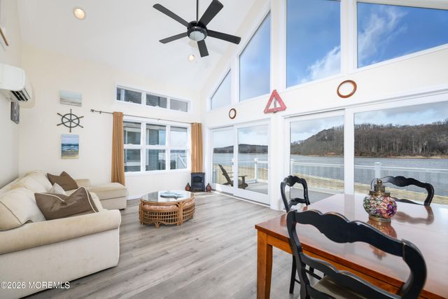 142 Black Point Road H9, Rumson, NJ 07760