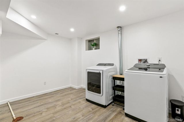 143 Oakland Court, Aurora, CO 80011