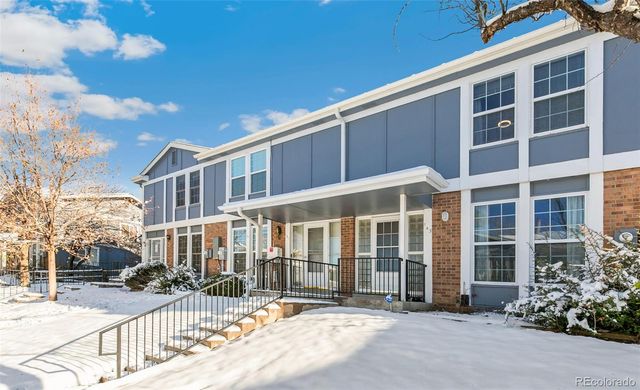 143 Oakland Court, Aurora, CO 80011