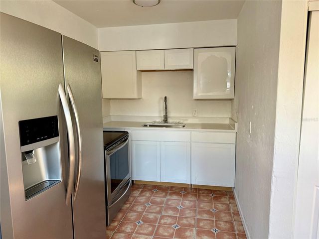 551 73RD AVENUE 4, St Pete Beach, FL 33706