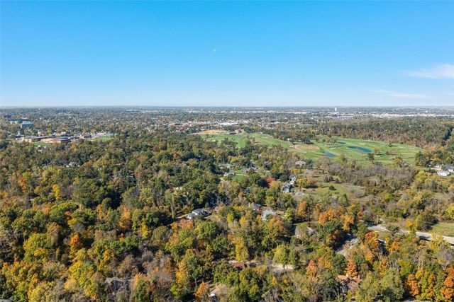 237 34th SE, Cedar Rapids, IA 52403