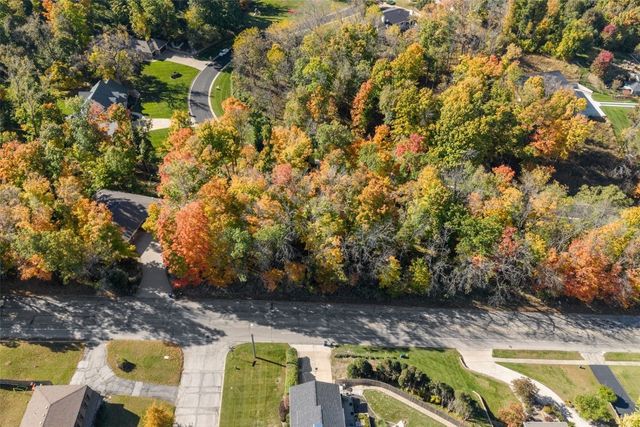 237 34th SE, Cedar Rapids, IA 52403