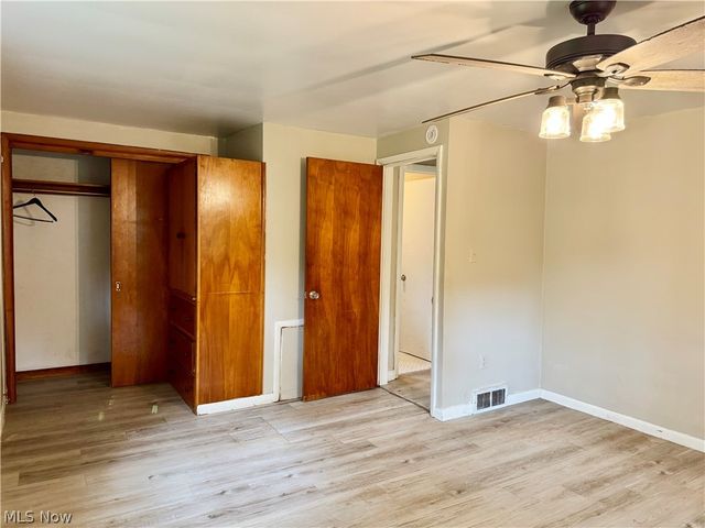 548 Winans Avenue, Akron, OH 44306