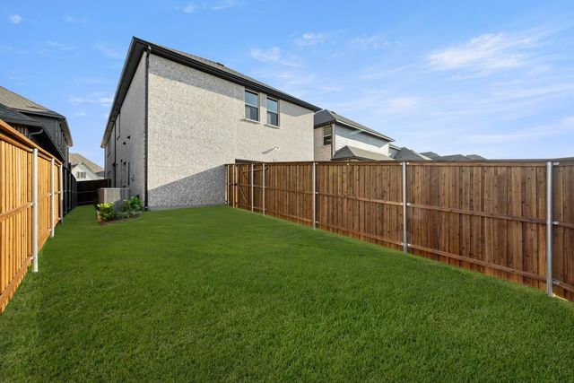 2715 Chambray Lane, Mansfield, TX 76063