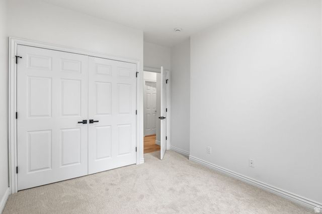 9264 S LE ROSIER CT, West Jordan, UT 84088