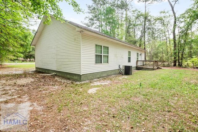 1072 Buster Phillips Road SE, Ludowici, GA 31316