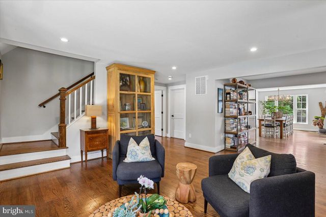 8812 2ND AVE, Silver Spring, MD 20910