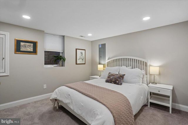 8812 2ND AVE, Silver Spring, MD 20910