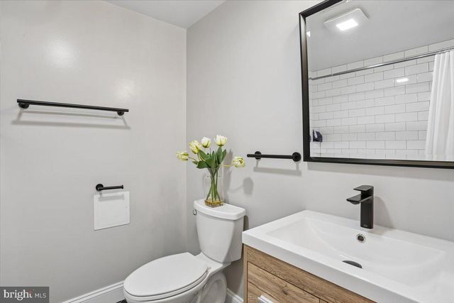 8812 2ND AVE, Silver Spring, MD 20910
