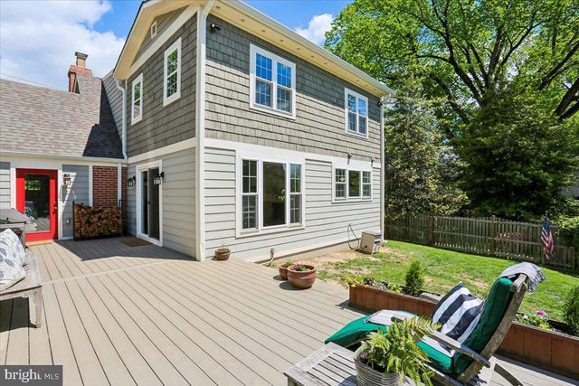8812 2ND AVE, Silver Spring, MD 20910