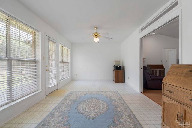 2840 Semoran Ct, Pensacola, FL 32503