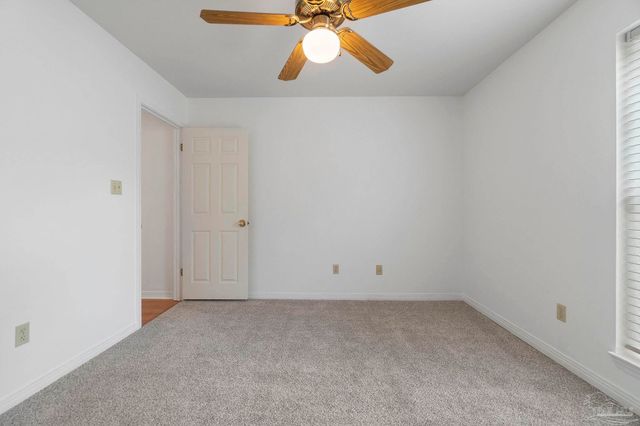 2840 Semoran Ct, Pensacola, FL 32503