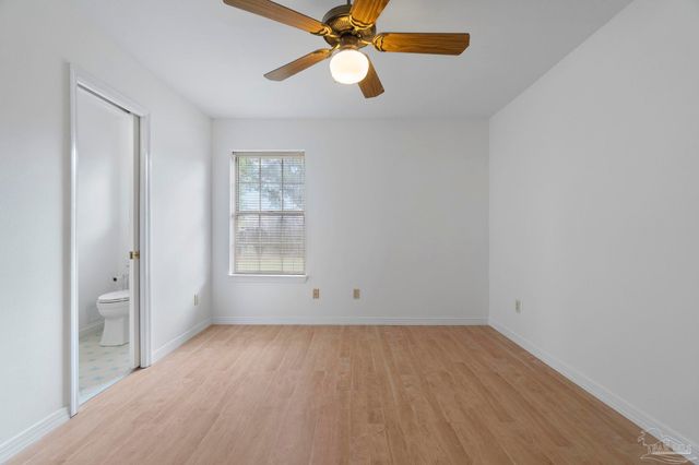 2840 Semoran Ct, Pensacola, FL 32503