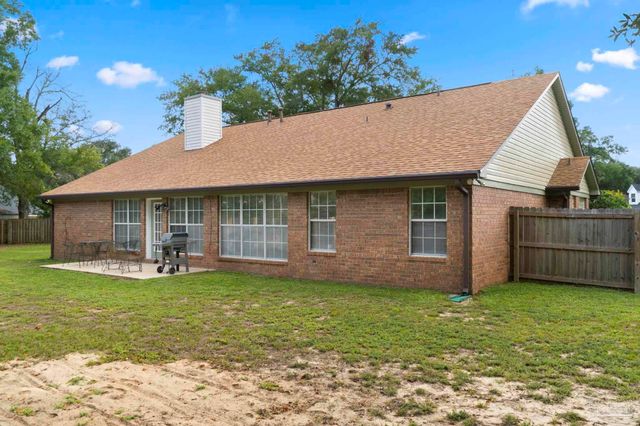 2840 Semoran Ct, Pensacola, FL 32503