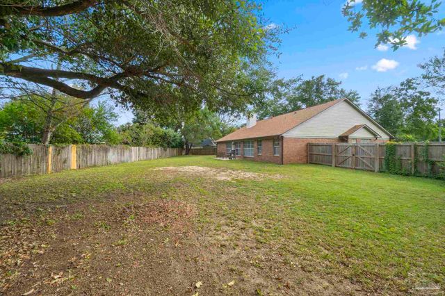 2840 Semoran Ct, Pensacola, FL 32503