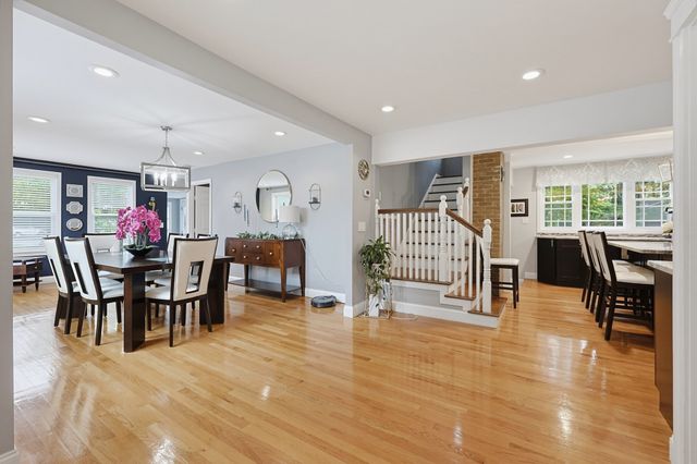 38 Dexter Ave., Seekonk, MA 02771